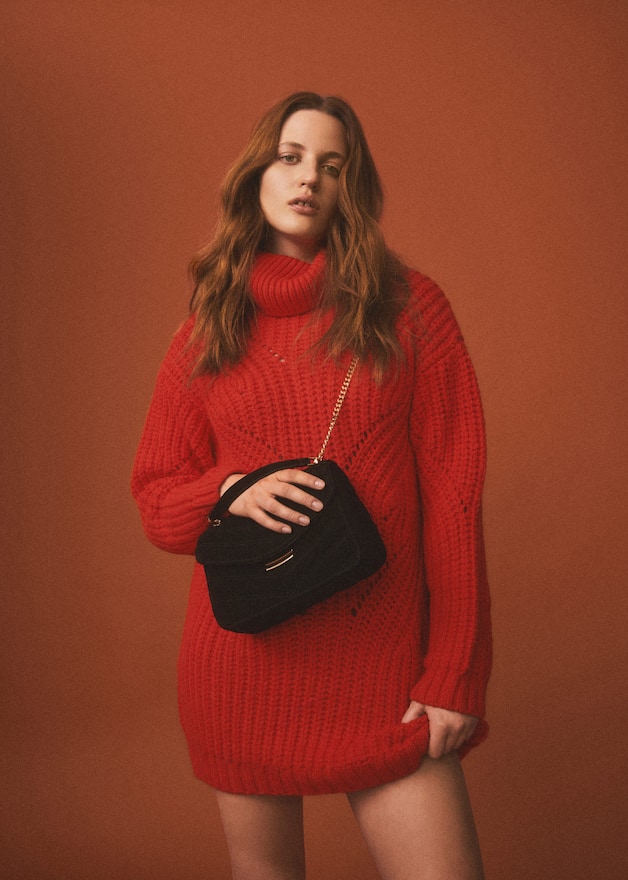 catalogue mango decembre 2022 N6 page 2Q3